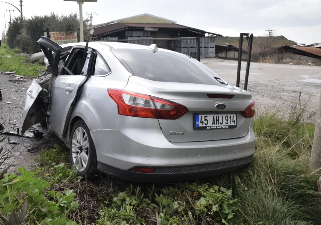 Manisa Turgutlu'da zincirleme trafik kazası gerçekleşti