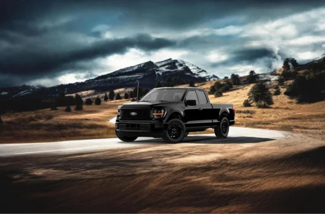 Yeni Ford F-150 STX Türkiye'ye geldi