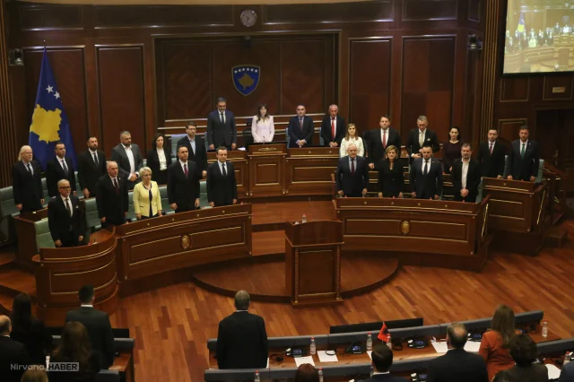 Yeni Kabinede Türk Bakan Gururu: Kosova'da Bakanlar Kurulu Belli Oldu