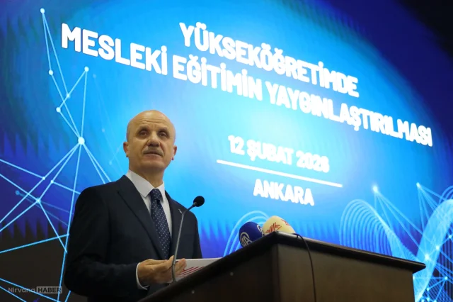  Artık 2-3 haftalık staj yetmeyecek: YÖK, uzun dönemli eğitimle geliyor!