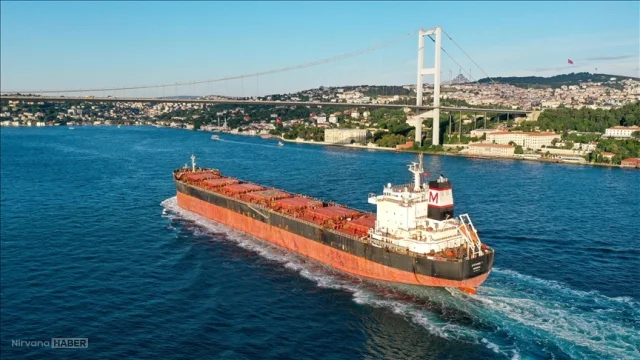 Türk boğazlarında 2025 raporu: 84 bin gemi geçiş yaptı!