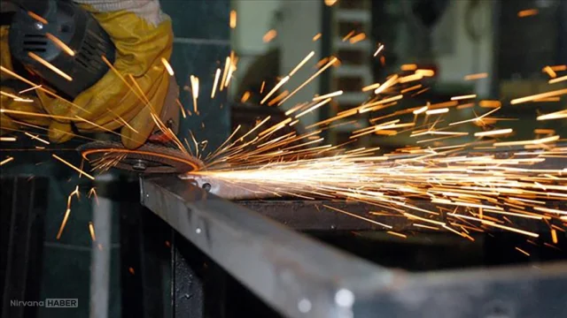 ABD sanayi üretimi Ocak'ta beklentileri aştı: Yüzde 0,7 artış