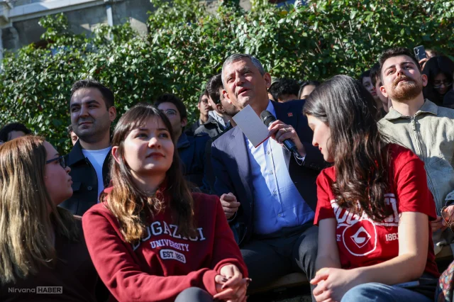 CHP Lideri Özgür Özel'den Boğaziçi Üniversitesi'ne destek ziyareti