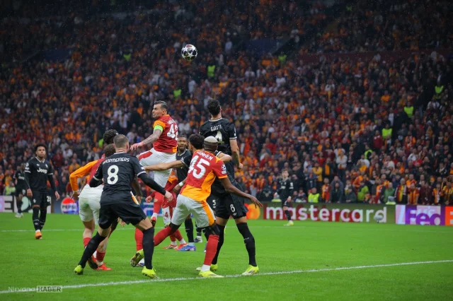 Galatasaray uzatmalarda direndi, Şampiyonlar Ligi’nde son 16’ya yükseldi