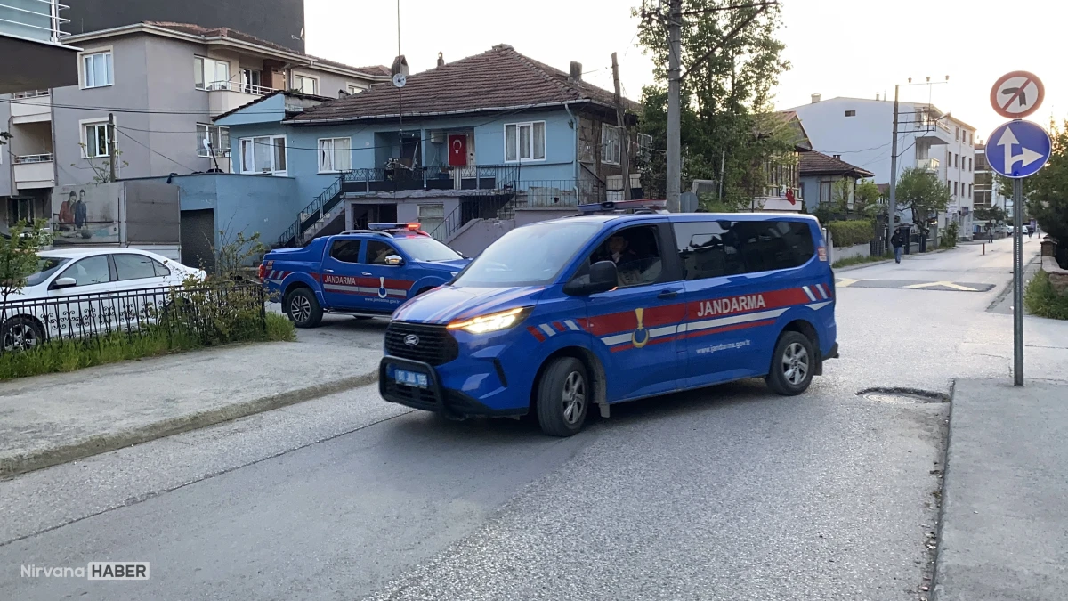 Düzce'de 1 kilo 50 gram uyuşturucu ele geçirildi: 2 kişi gözaltına alındı