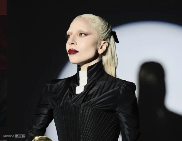 Lady Gaga'dan Beyoncé'ye kadar birçok dünya yıldızlarının eserleri satıldı