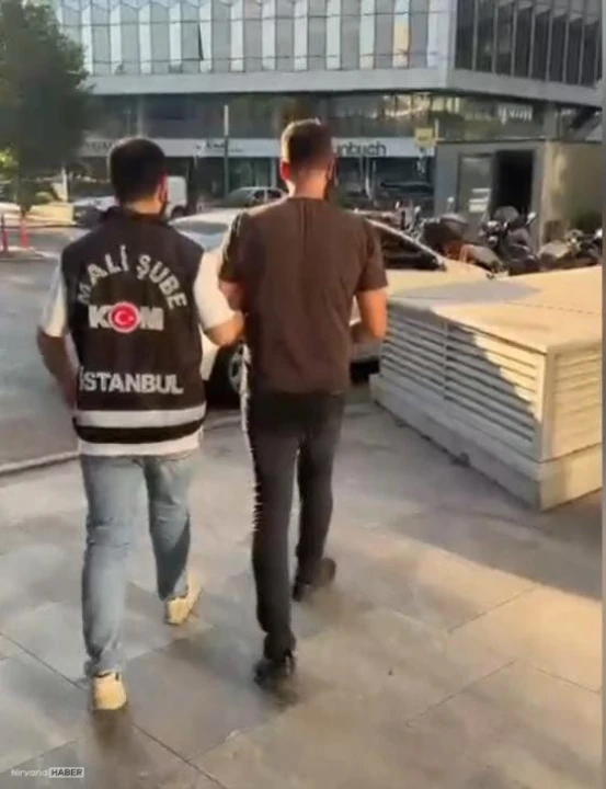 İstanbul merkezli kara para aklama operasyonunda 32 şirkete el konuldu