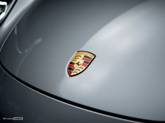 Otomotiv devinden kritik karar: Porsche, Bugatti hisselerini satıyor