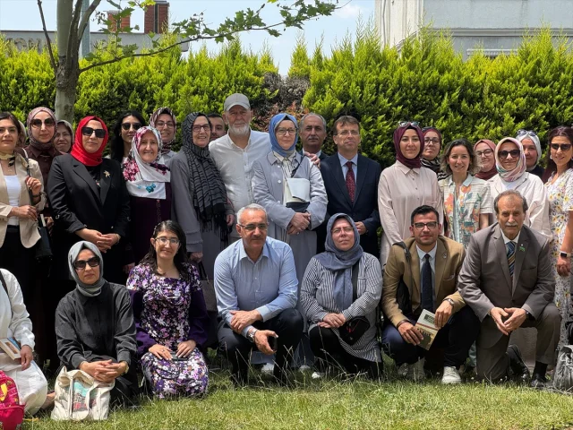 Edebiyat Dünyasının Duayeni Mustafa Kutlu Öğretmenlerle İstanbul'da Buluştu