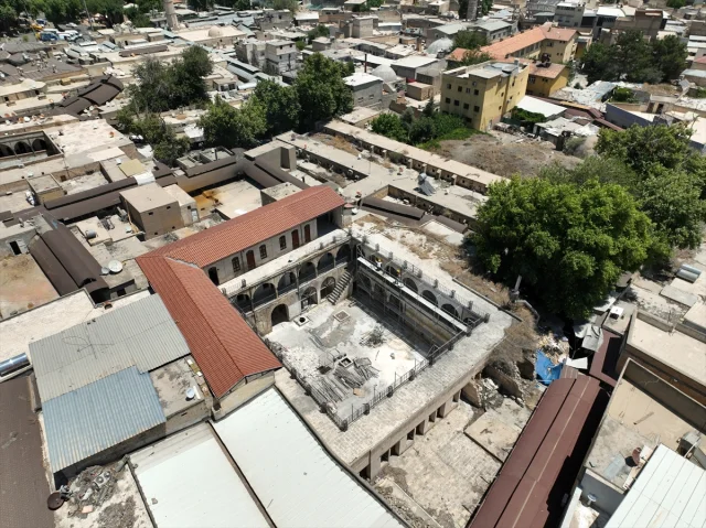 Şanlıurfa'daki Tarihi Barutçu Hanı Yeni Bir Döneme Hazırlanı...