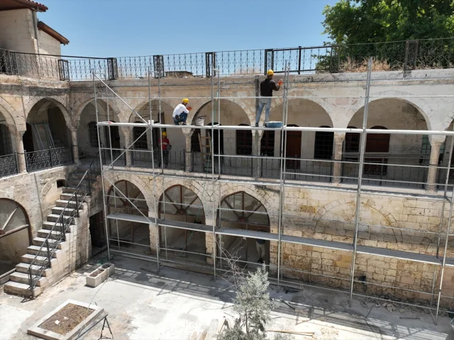 Şanlıurfa'daki Tarihi Barutçu Hanı Yeni Bir Döneme Hazırlanıyor