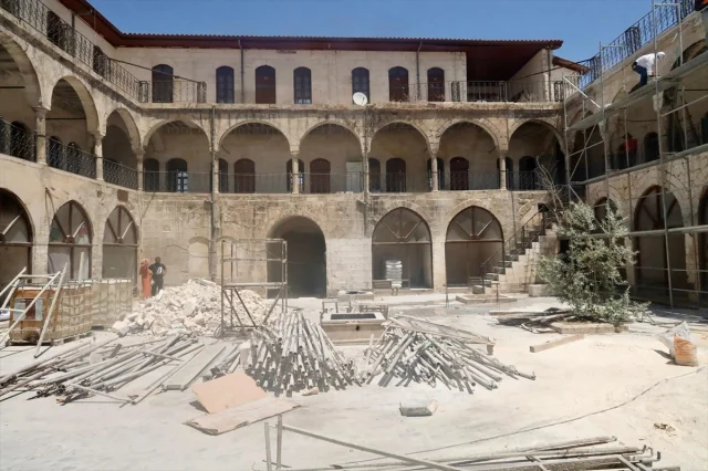 Şanlıurfa'daki Tarihi Barutçu Hanı Yeni Bir Döneme Hazırlanıyor