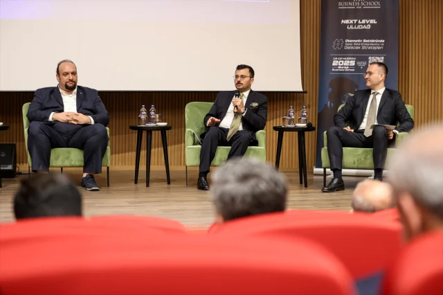 Bursa'da Yapay Zeka ve Otomotiv Geleceği Zirvede Buluştu