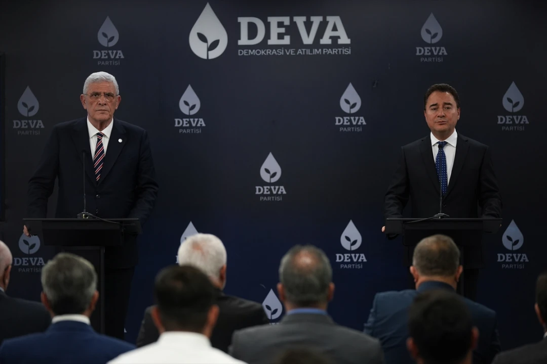 Ali Babacan ve Müsavat Dervişoğlu'ndan Ortak Açıklama: Siyasi İlişkilerde Yeni Dönem