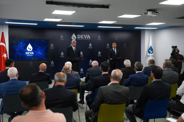 Ali Babacan ve Müsavat Dervişoğlu'ndan Ortak Açıklama: Siyasi İlişkilerde Yeni Dönem