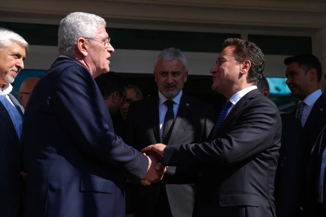 Ali Babacan ve Müsavat Dervişoğlu'ndan Ortak Açıklama: Siyasi İlişkilerde Yeni Dönem
