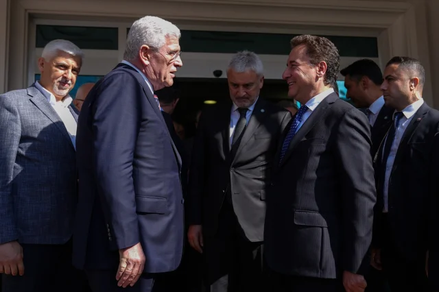 Ali Babacan ve Müsavat Dervişoğlu'ndan Ortak Açıklama: Siyasi İlişkilerde Yeni Dönem