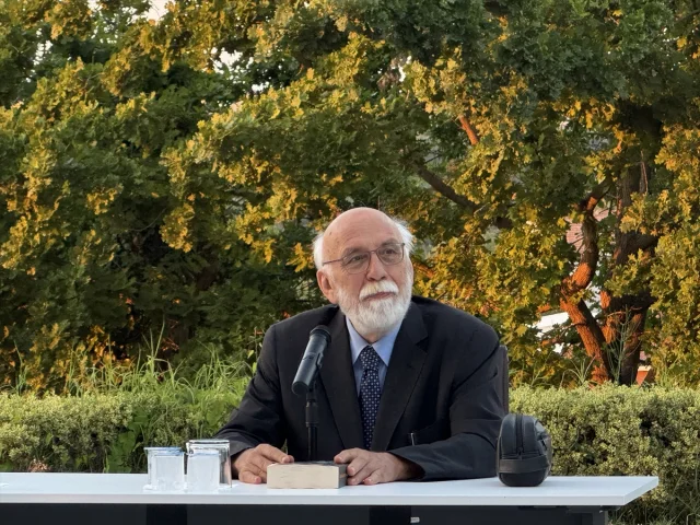 Prof. Dr. Nabi Avcı'dan Fethi Gemuhluoğlu Üzerine Derinlemesine Bir Sohbet
