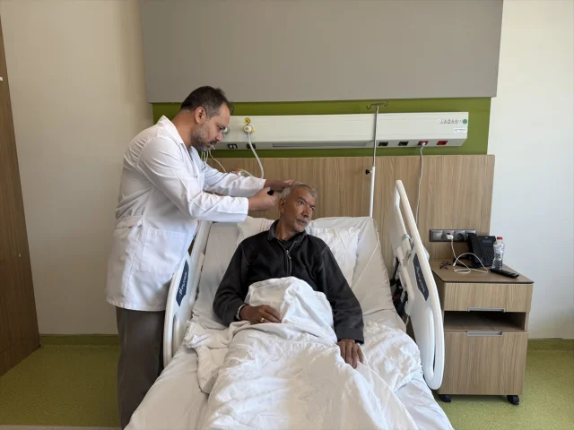 Koklear İmplantla Yeni Bir Hayat: Gaziantep'te Başarıyla Tam...