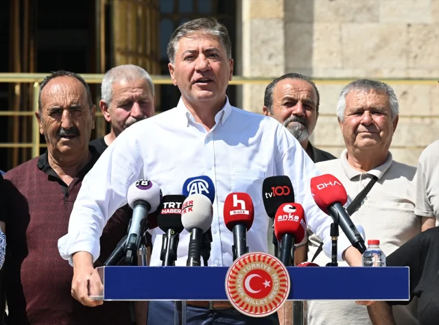 Murat Emir Zeytinlik Yasası Üzerine Sert Çıkış Yaptı