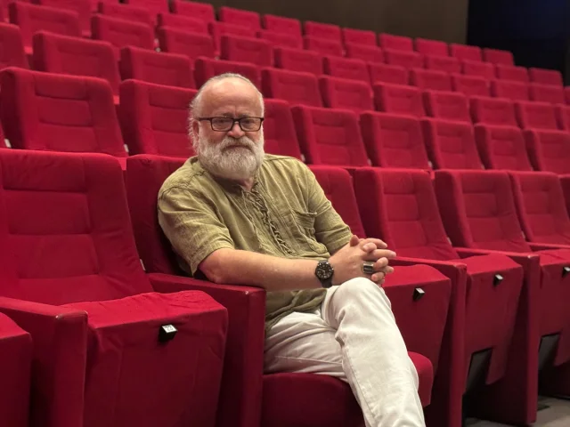 Rasim Özdenören'in "Çözülme" Adlı Eseri Yeniden Sahnede