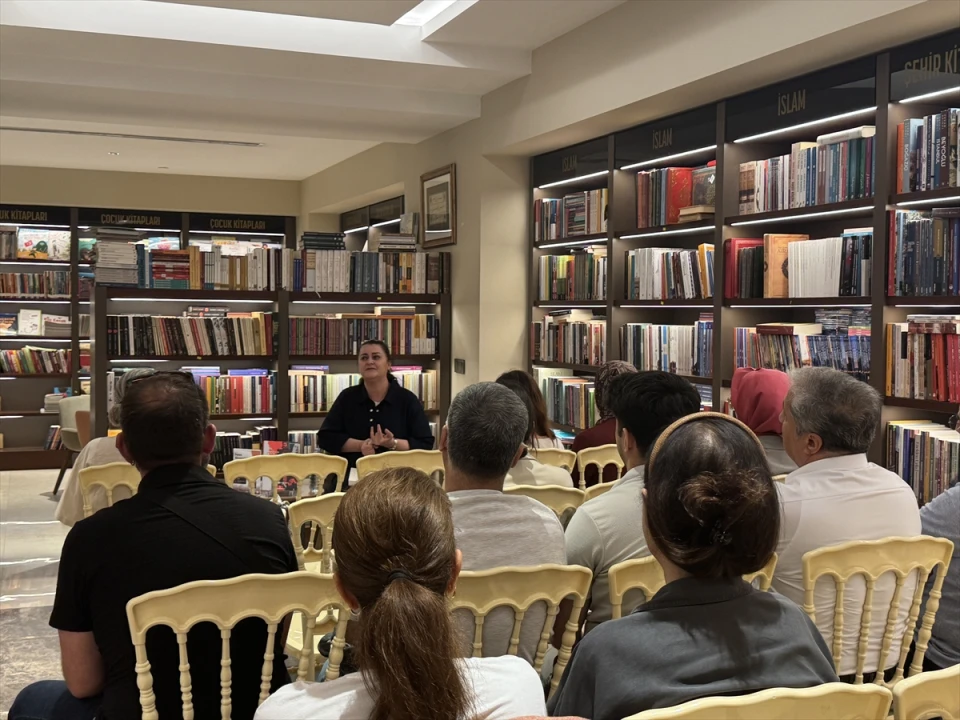 Peren Birsaygılı Mut'un Kitabı: Siyonist Edebiyatın Haritası