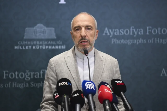 Ayasofya'nın Tarihi ve Estetik Zenginliği Fotoğraf Karelerine Yansıdı