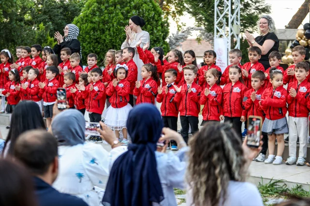 Bursalı Miniklerden TEKNOFEST Montlarıyla Savunma Sanayisi Klibi