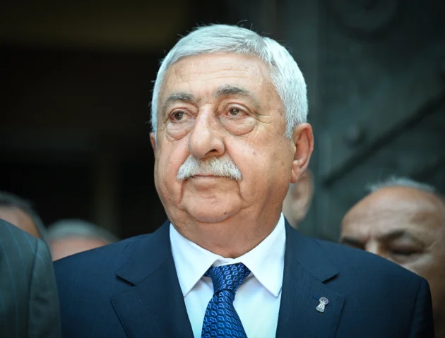 CHP Lideri Özgür Özel'den Esnafa Destek Çağrısı