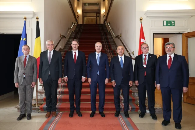TBMM Başkanı Kurtulmuş'un Belçika Temasları: Önemli Görüşme Yapıldı