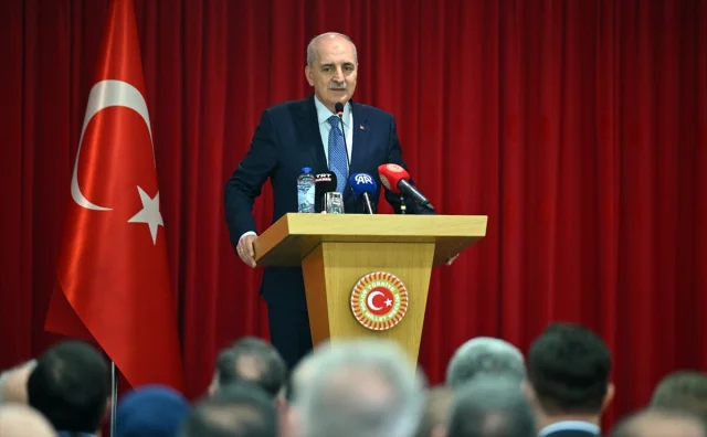 TBMM Başkanı Kurtulmuş Brüksel'de Türk Toplumunu Hedeflediği Güçlü Gelecekle Motive Etti