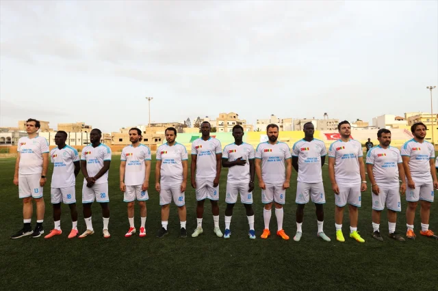 Türkiye ve Senegal Maarif Vakfı Futbol Maçı Kültürel Köprü Kurdu