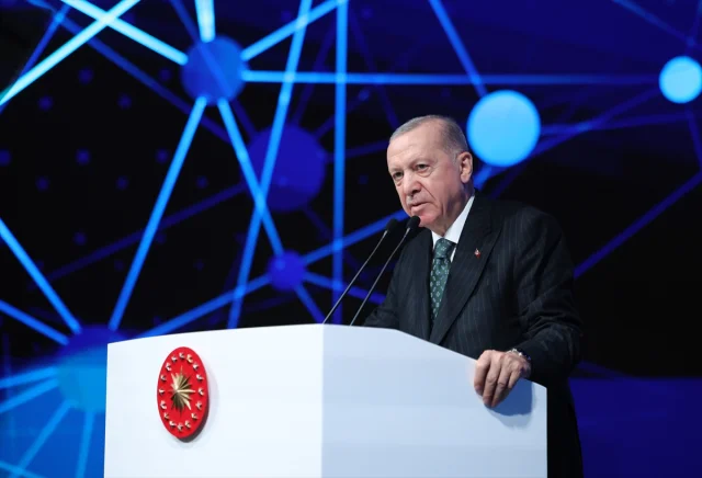 Eğitimde Dijital Dönüşüm Zirvesi: Erdoğan'dan YENİ Adımlar