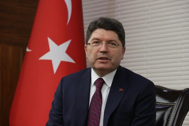 Adalet Bakanı Yılmaz Tunç Kayseri'de Temaslarda Bulundu