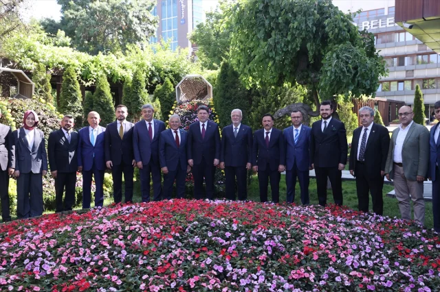 Adalet Bakanı Yılmaz Tunç Kayseri'de Temaslarda Bulundu