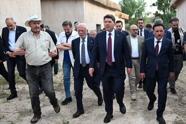Adalet Bakanı Yılmaz Tunç Kayseri'de Temaslarda Bulundu