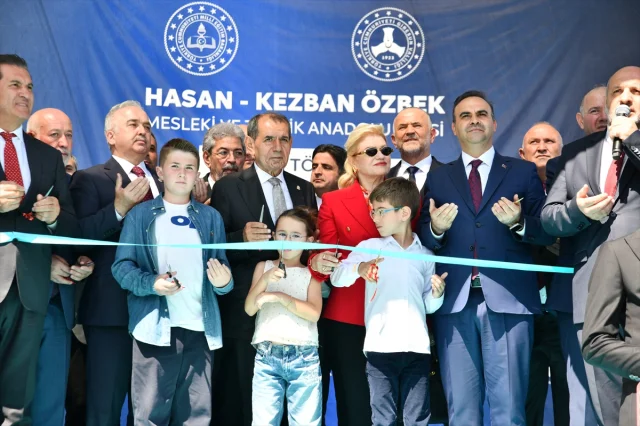 Bakan Kacır Giresun'da Eğitim Yatırımlarını Anlattı