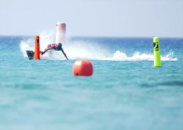 Dünya Motosurf Şampiyonası Rüzgarıyla Çeşme'de Heyecan Dorukta