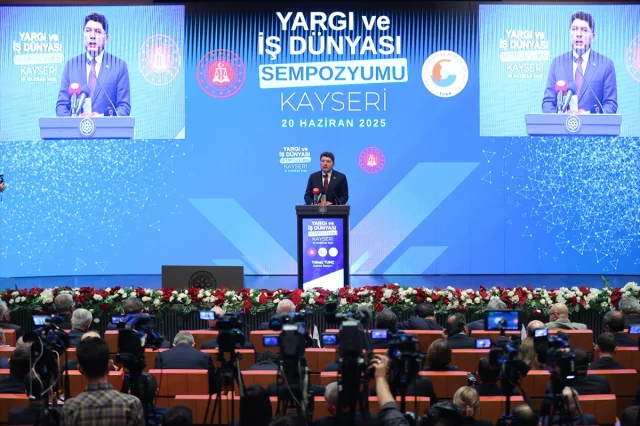 Kayseri'de Adalet ve İş Dünyasının Geleceği Tartışıldı