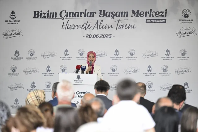 Yaşlılar için Sosyalleşme Merkezi Başakşehir'de Açıldı