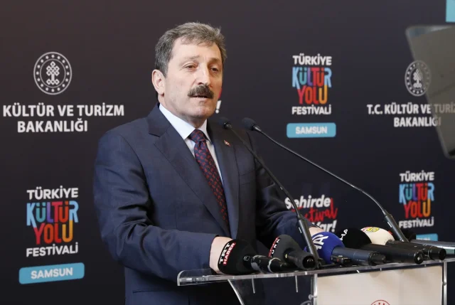 Samsun Kültür Yolunda: Türkiye Kültür Yolu Festivali Şehri Canlandırıyor