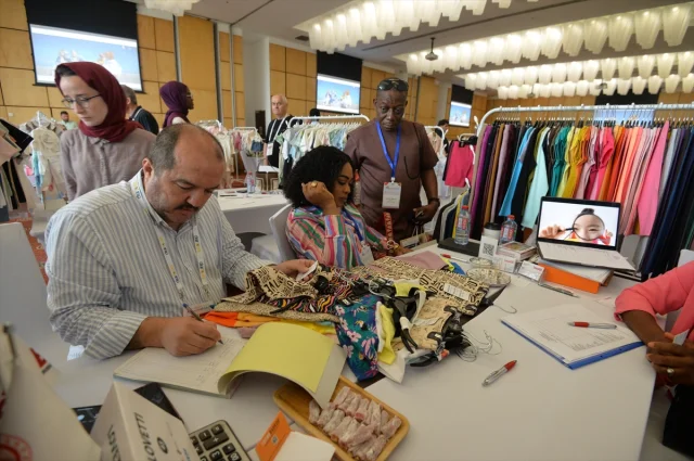 Bursa'nın Bebek ve Çocuk Giyim Sektörü Gana'da Yeni Bağlantı...