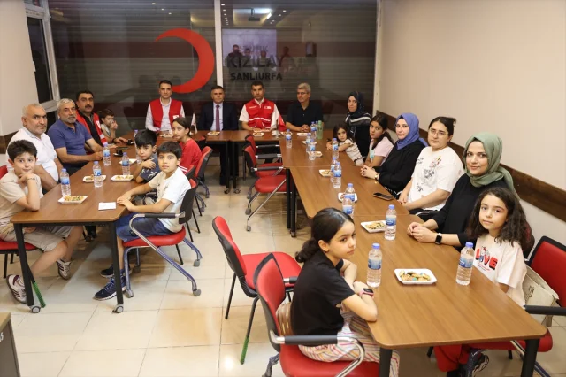 Şanlıurfa'da Gösterilen Tiyatro ile Gazze'ye Destek Sağlandı