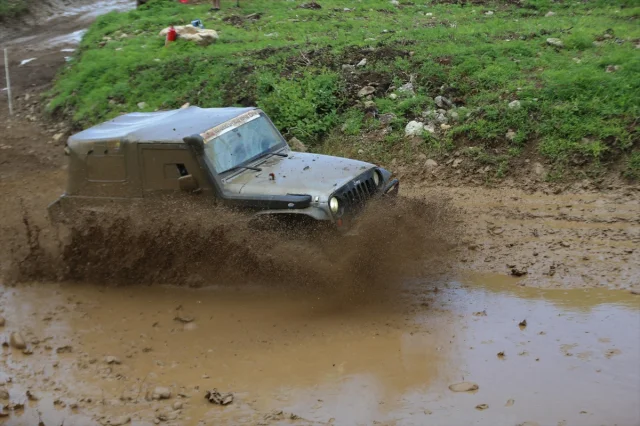 Karadeniz Off-Road Kupası Rize'de Nefes Kesti