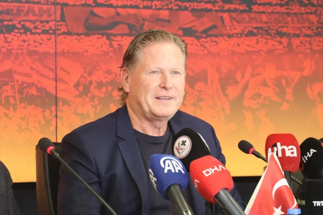 Kayserispor'da Markus Gisdol'un Yeni Dönemi Başladı