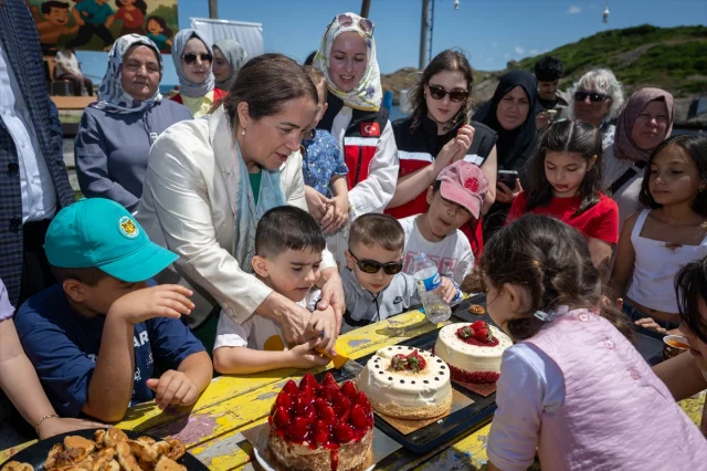 Sarıyer'de Dijital Bağlar Güçlendi: Aile Şenliği Yoğun İlgi Gördü