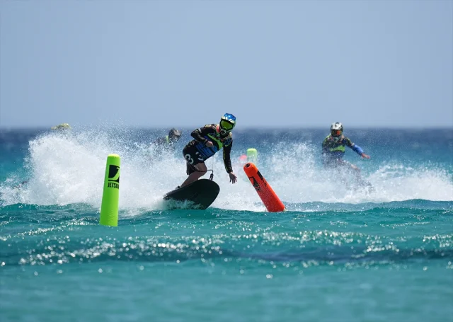Dünya Motosurf Şampiyonası Çeşme'de Coşkulu Finalle Son Buldu