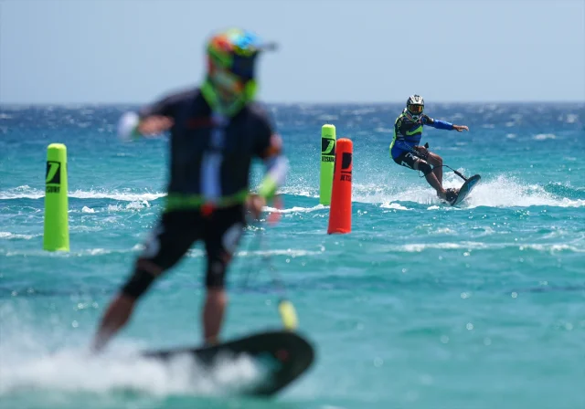 Dünya Motosurf Şampiyonası Çeşme'de Coşkulu Finalle Son Buldu