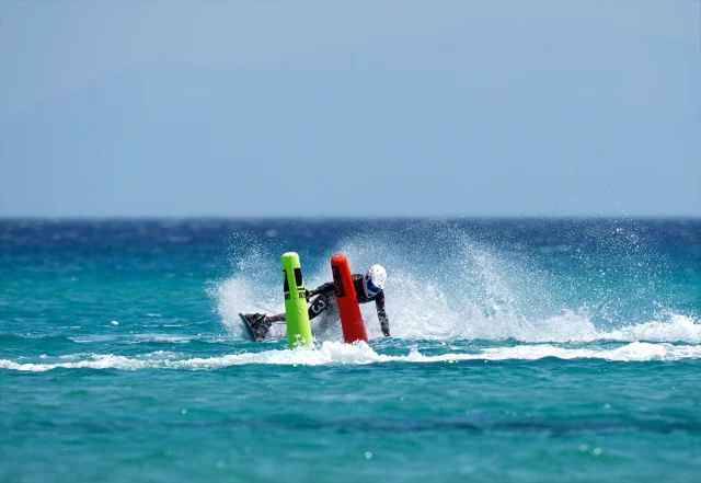 Dünya Motosurf Şampiyonası Çeşme'de Coşkulu Finalle Son Buldu