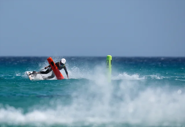 Dünya Motosurf Şampiyonası Çeşme'de Coşkulu Finalle Son Buldu